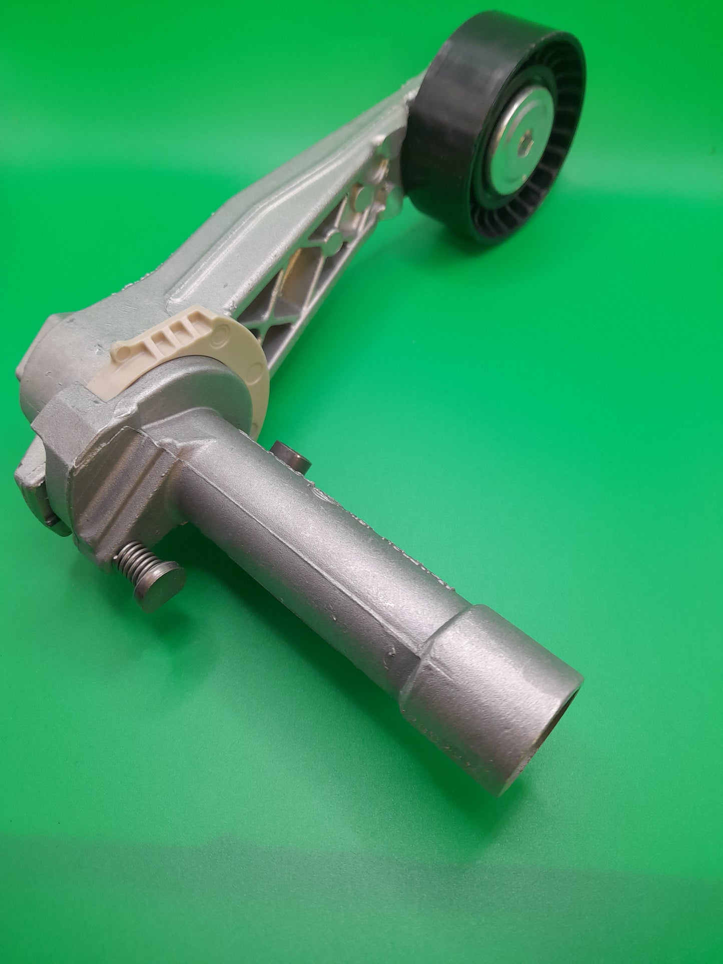 Drive Belt Tensioner assmebly