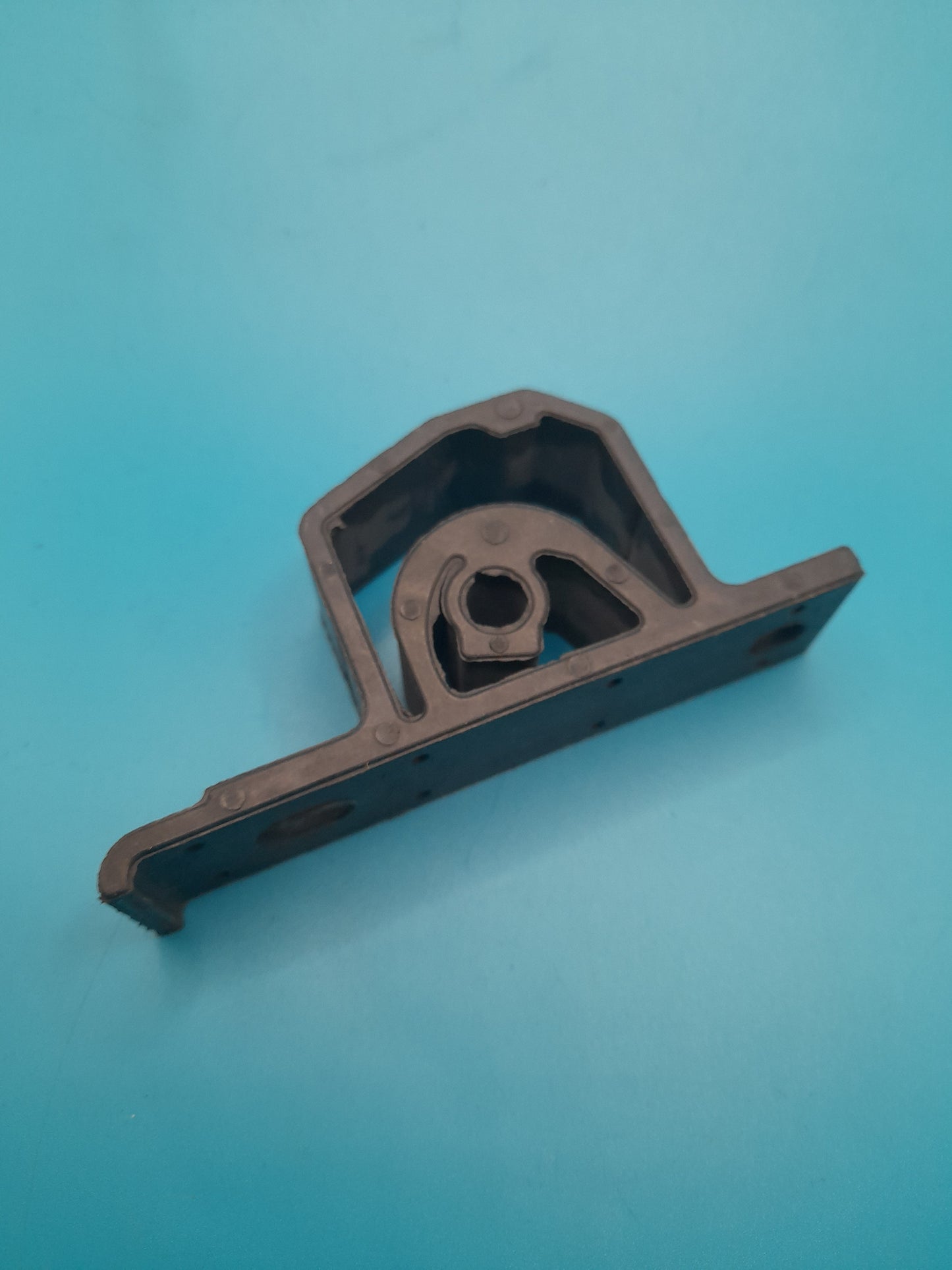 Gen 1 Min Inner rear Exhaust hanger