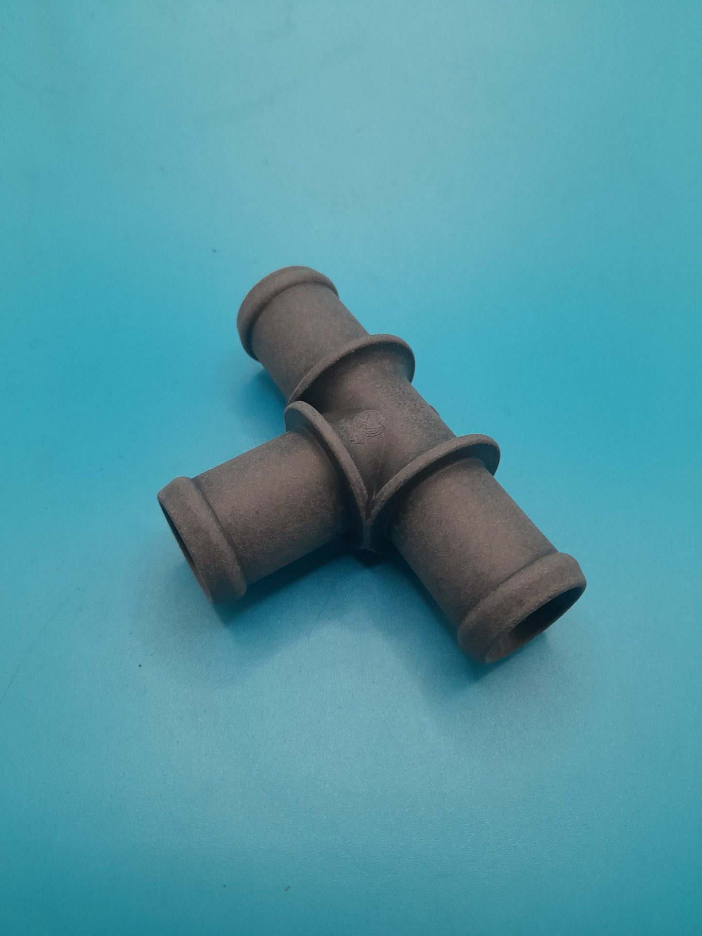 Mini cooper heater hose t -fitting