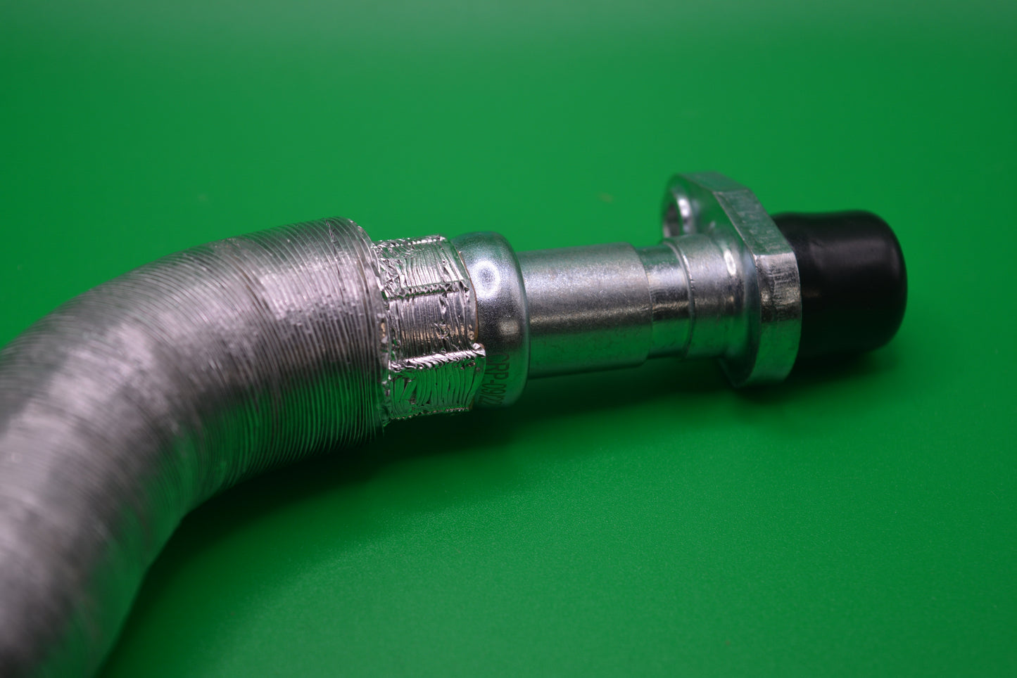 Turbo charger Oil drain pipe