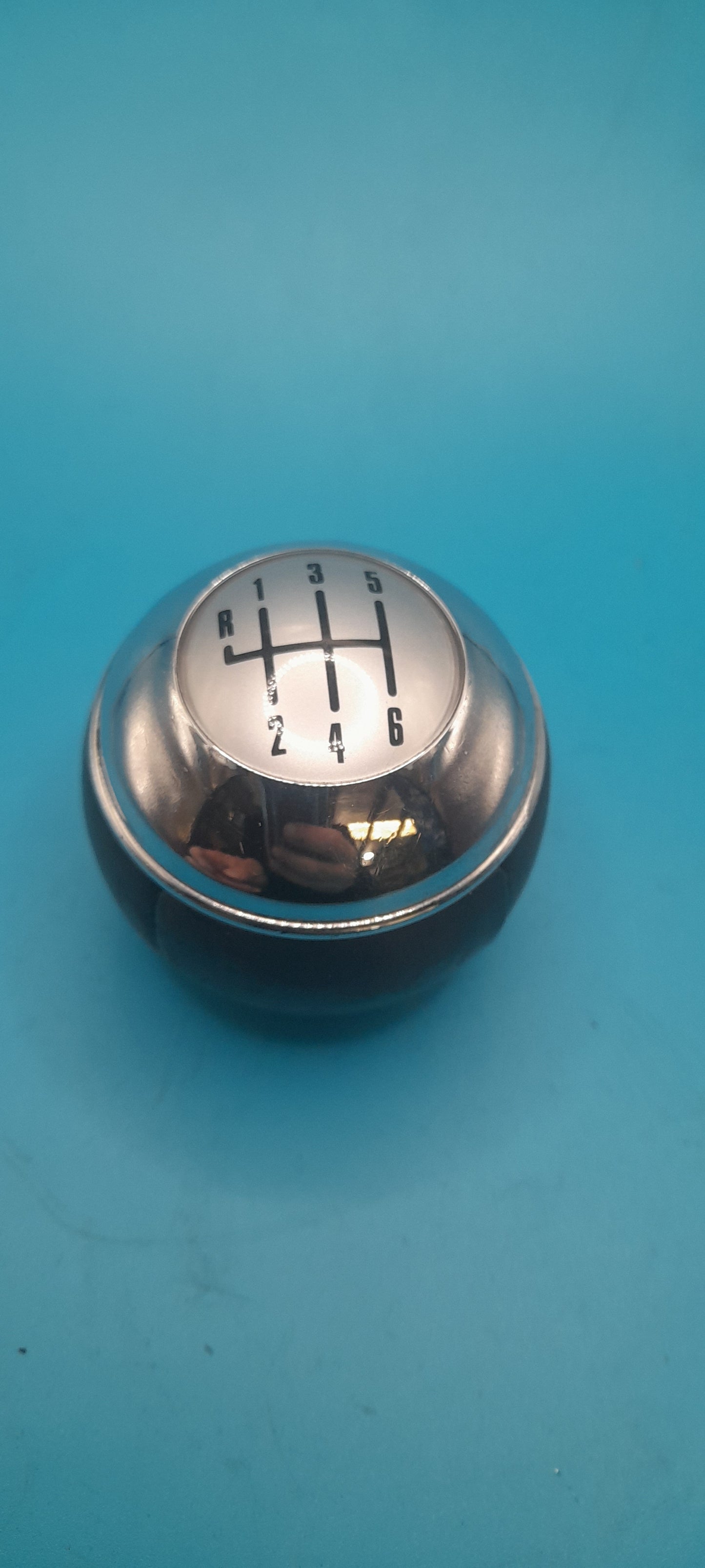 USED Mini Cooper 6 Speed Gear-knob
