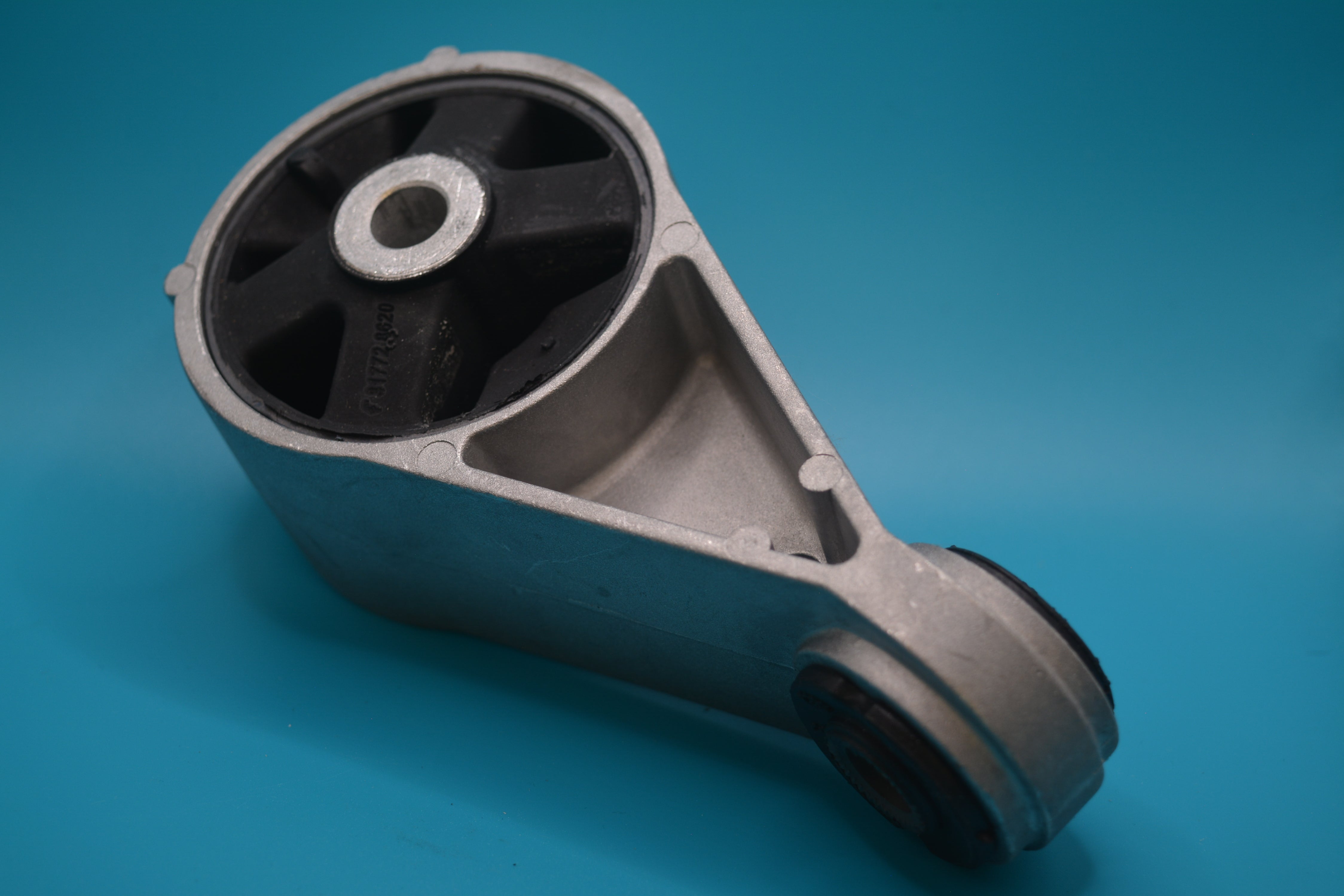 R50 ,R52 and R53 Mini cooper Lower engine mount – R53 Shop